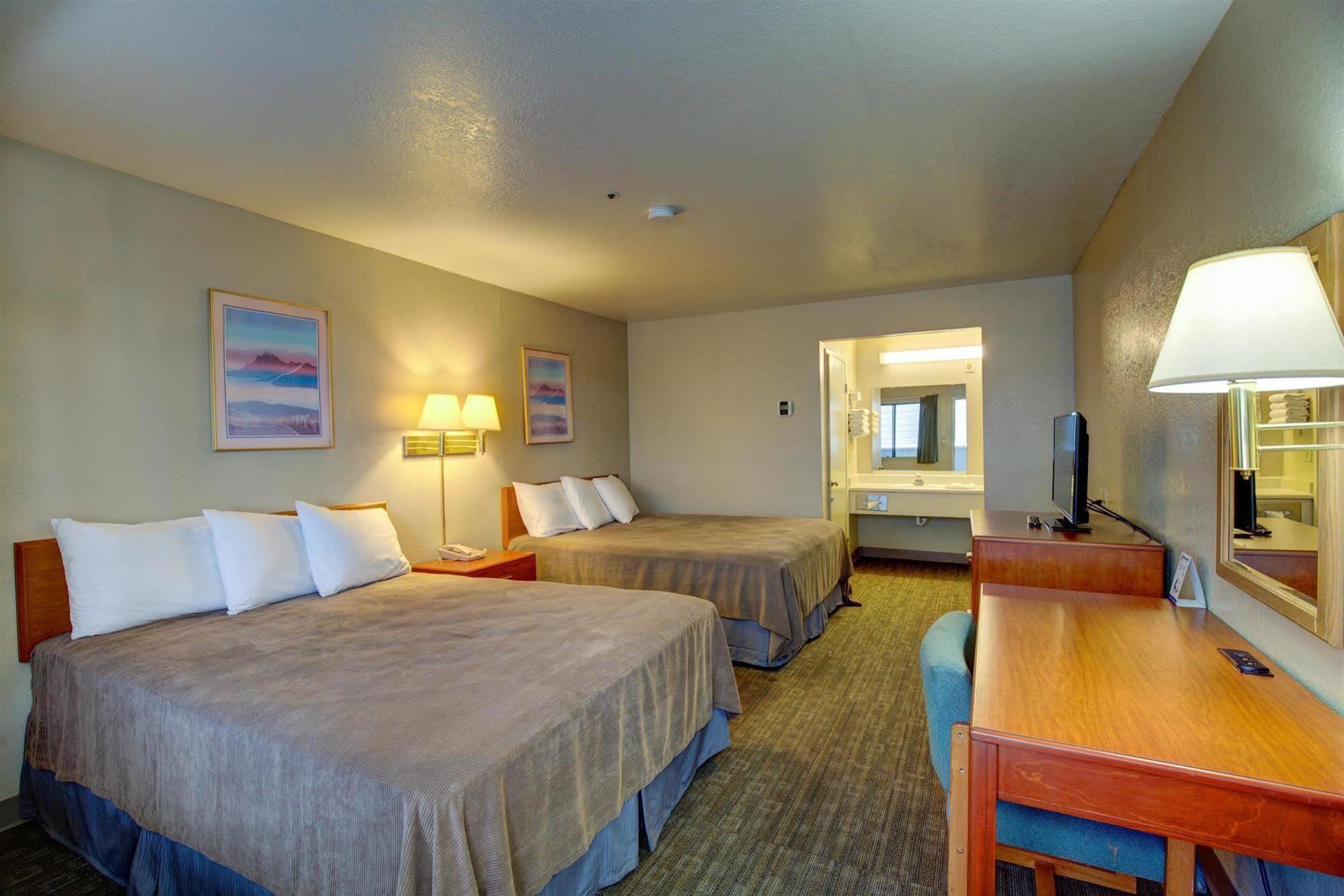 Good Nite Inn Salinas Buitenkant foto